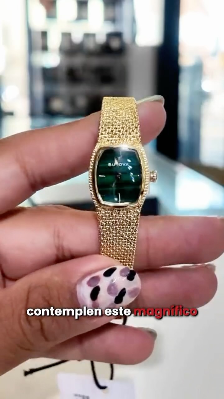 El verdadero lujo reside en los detalles. ✨ Eleva tu estilo con este magnífico reloj…